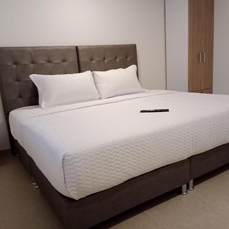 Aparta Suite Plaza Premium โบโกตา ภายนอก รูปภาพ